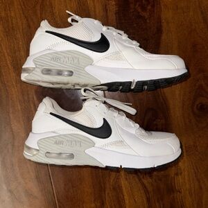 Nike Air Max Sneakers